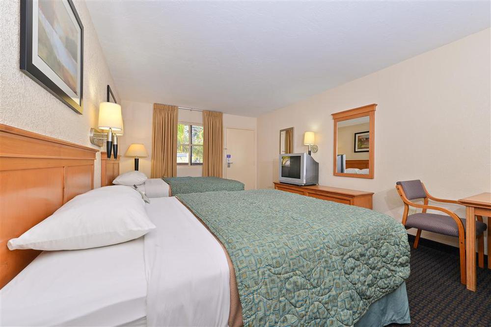 Motel 6 San Diego - Mission Valley Zimmer foto